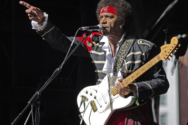 Hendrix wciaz zywy 2