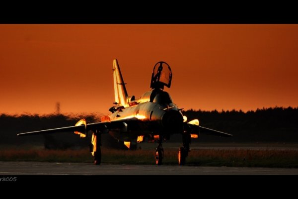 nocny klimat lotów su-22