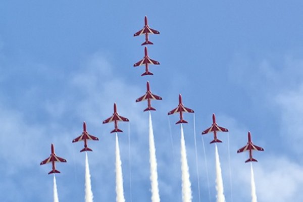 Red Arrows_1
