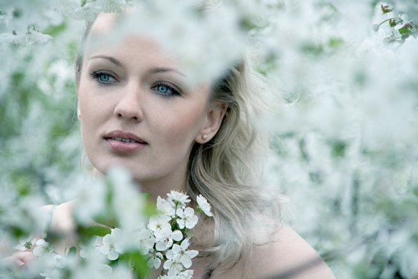 ..wiosna..cieplejszy wieje wiatr..