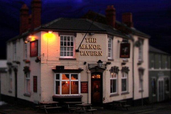 The Manor Tawern