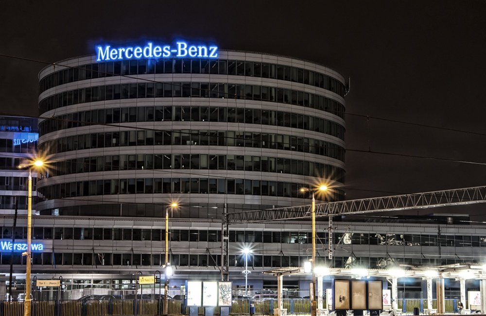 Mercedes Benz