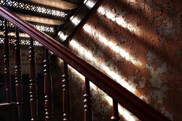 Schodami w górę schodami w dół