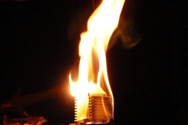 Sześcian z zapałek