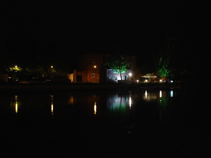 ...w Kołobrzegu nocą