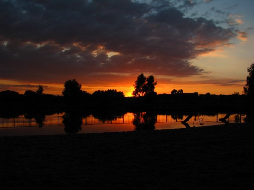 Zalew wieczorem