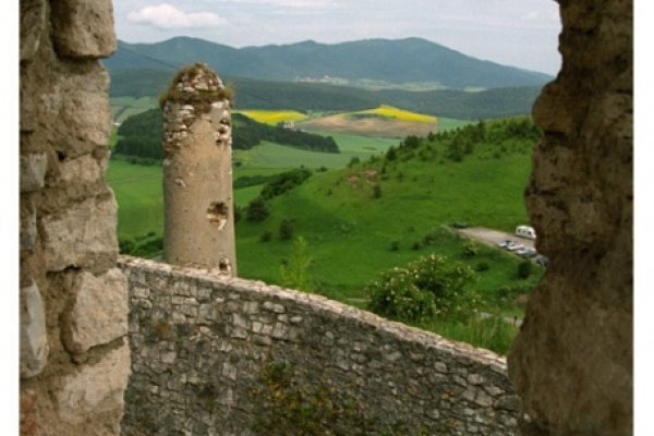 Spisky Hrad - okolice