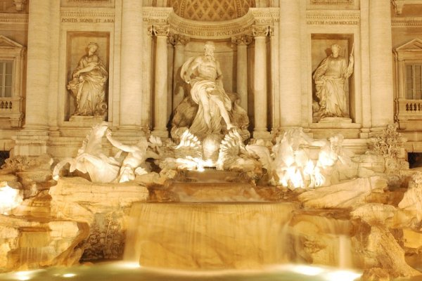 Fontanna  Di Trevi w Rzymie