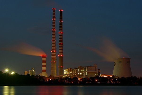 Nocna produkcja woltów